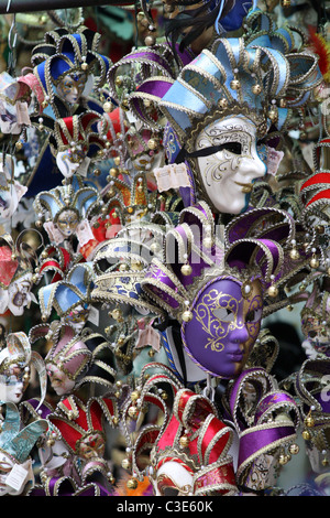 Collection de masques à vendre à Venise, Italie Banque D'Images