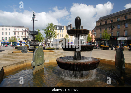 Fontaines, place de la ville, Dundee, Tayside, Écosse Banque D'Images