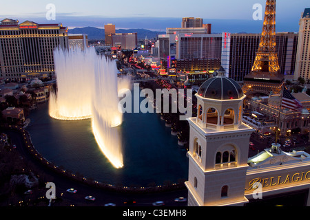 Fontaine du Bellagio, le long de la Strip, Las Vegas, Nevada. Banque D'Images