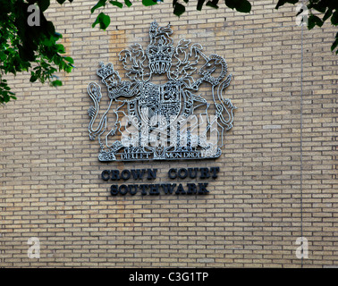 Southwark crown court sign on wall Banque D'Images