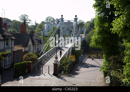 Queens Park pont sur la rivière Dee à Chester Cheshire UK Banque D'Images