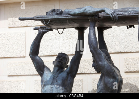 Détail de la sculpture en bronze par Ian Rank-Broadley au National Memorial Arboretum, Staffordshire. UK Banque D'Images