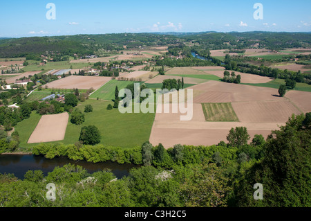 Un virew la vallée de la Dordogne, de la jolie ville bastide de Domme, Dordogne France UE Banque D'Images