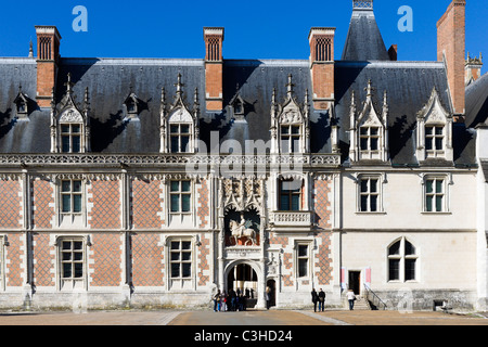 À l'entrée dans le château de l'aile Louis XII, Château de Blois, Loire, Touraine, France Banque D'Images