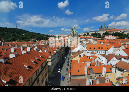 Vue sur l'horizon de l'antenne de Mala Strana à Prague, en République tchèque. Banque D'Images