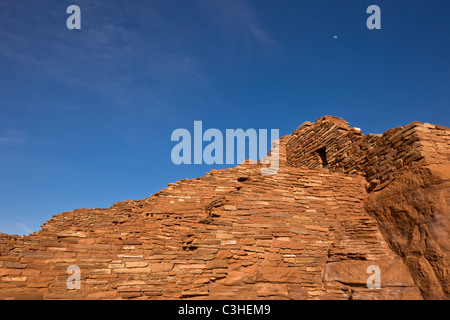 Les murs anciens de Wupatki Pueblo, le plus grand au Monument National Wupatki pueblo de l'Arizona, USA. Banque D'Images