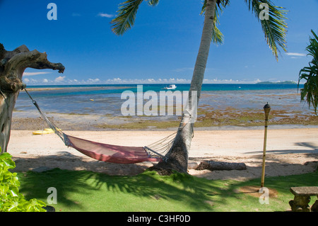 Les rives le long de certaines des îles du Pacifique Sud de Fidji, tels que, Beqa sont grandement affectés par la marée basse. Banque D'Images