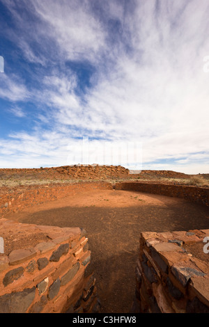 Maçonnerie unique balle à Wupatki Pueblo, utilisé pour les cérémonies et les jeux compétitifs, Wupatki National Monument, Arizona, USA. Banque D'Images