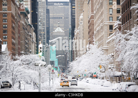 USA, New York, Park Avenue en hiver Banque D'Images