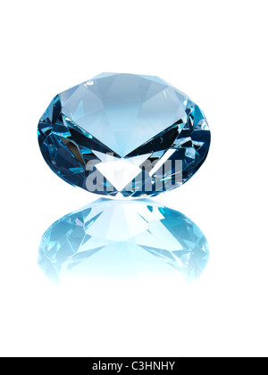 Diamant sur fond blanc Banque D'Images