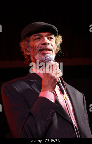 Gil Scott-Heron fonctionne à B.B. King Blues Club New York City, USA - 04.11.09 Banque D'Images