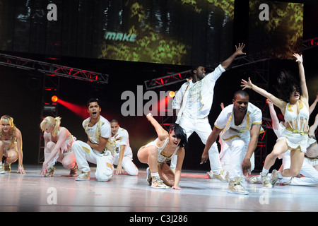 Top 10 finalistes Stars de 'So You Think You Can Dance' - Saison 5 effectuer à l'American Airline Arena Miami, Floride - Banque D'Images