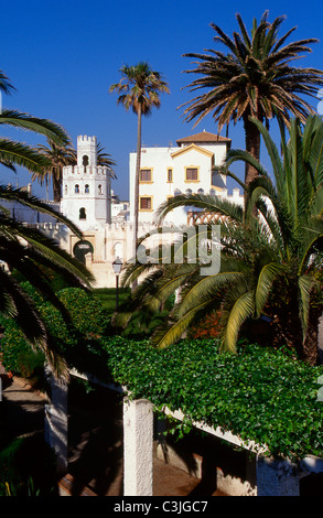 La place Santa Maria. Tarifa. Costa de la Luz Cadix Andalousie .province..Espagne. Banque D'Images