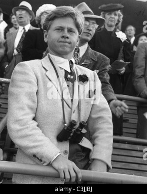 MICKEY ROONEY film nous acteur à la course de chevaux dans la région de Los Angeles à propos de 1936 Banque D'Images