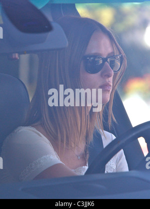 Nicky Hilton laissant Ed's Coffee Shop dans la région de West Hollywood Los Angeles, Californie - 03.11.09 Wright/Beiny/ Banque D'Images