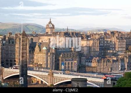 La vieille ville de North Bridge, Edinburgh, Ecosse, Royaume-Uni Banque D'Images