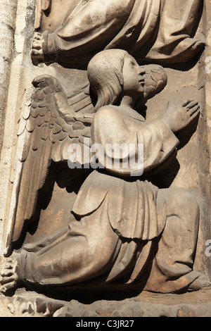 Un Ange priant sur l'Église Velha Conceicao (Igreja da Conceição Velha) dans le centre de Lisbonne, Portugal. Banque D'Images