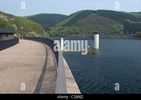 Urftsee, Staumauer, mur de barrage, Deutschland, Allemagne Banque D'Images