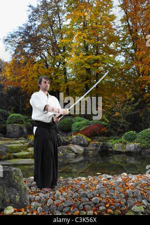 Allemagne, Augsbourg, pratiquer les arts martiaux de combat Kendo Banque D'Images