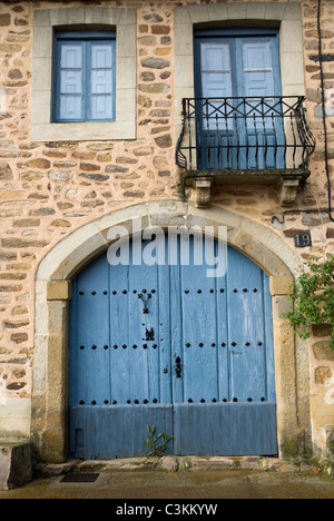 Maison rustique traditionnel le long de la route du pèlerinage, Camino de Santiago, au nord de l'Espagne Banque D'Images