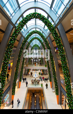 Europa Passage, centre commercial à Hambourg, Allemagne, Pâques déco Banque D'Images