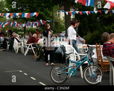 Royal Wedding Street Party Londres Banque D'Images