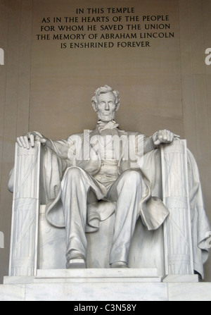 Abraham Lincoln (1809-1865). Le président en 1860. Statue monumentale (1920). Lincoln Memorial. Washington D.C. United States. Banque D'Images