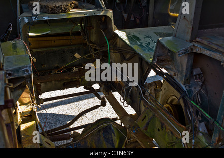 Intérieur de Landrover 110 de l'avant sans moteur ou la transmission ; conversion de véhicule spécial dans le film Juge Dredd Banque D'Images