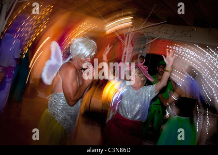 L'Afrique du Sud, Western Cape, South Africa, annuel robe de festival pour hétéros, gays, travestis et Drag Queens. Banque D'Images