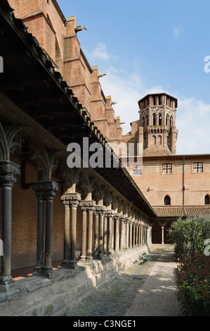 Cloître de l'ancien prieuré des Augustins, Musée des Augustins, Toulouse, Haute Garonne, Midi Pyrénées, France Banque D'Images