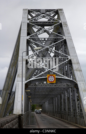 Connel Bridge est un pont en porte-à-faux qui enjambe le Loch Etive à Connel en Ecosse. Banque D'Images