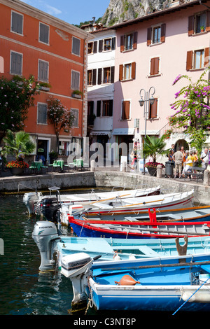 Porto Vecchio à Limone sul Garda Lac de Garde Italie Banque D'Images