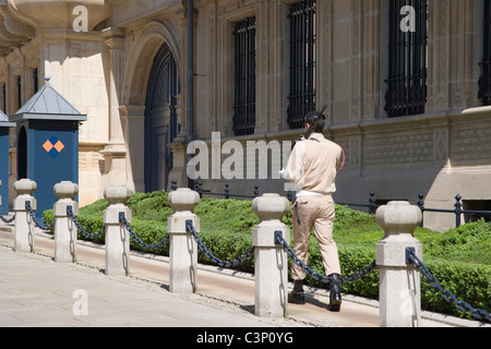 Garde au Palais grand-ducal. Le Luxembourg. Banque D'Images