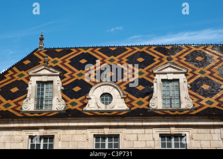 Les Hospices de Beaune les tuiles de toit Banque D'Images