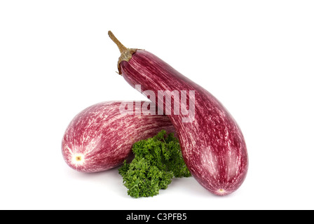 Deux aubergines isolated on white Banque D'Images