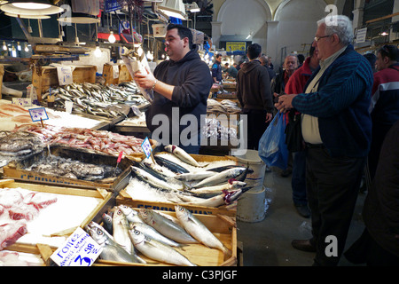 Grèce Athènes Plaka ATHINAS FISH MARKET Banque D'Images