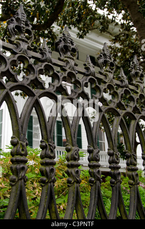 North Carolina, Wilmington. Antebellum historique Bellamy Mansion, ch. 1861, la Renaissance classique et style à l'Italienne, de l'extérieur. Banque D'Images