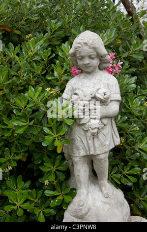 North Carolina, Wilmington. Antebellum historique Bellamy Mansion, ch. 1861, la Renaissance classique et style à l'Italienne, jardin. Banque D'Images