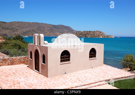 Nouveau bâtiment de l'Église orthodoxe et probablement à l'île de Spinalonga, la Crète, Grèce Banque D'Images