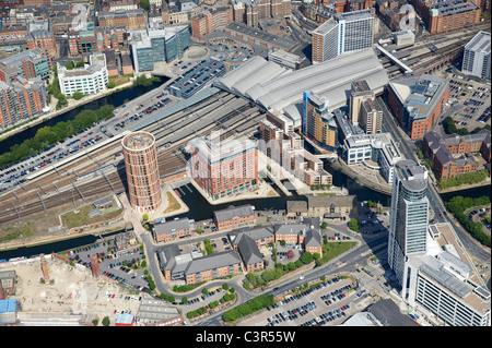 Granary Wharf et Leeds City Park, Leeds, West Yorkshire, Royaume-Uni Banque D'Images