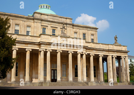 Le Pittville Pump room dans Pittville Park Cheltenham GLOUCESTERSHIRE England UK GO Banque D'Images