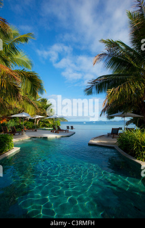 Piscine, Likuliku Lagoon Resort, Malolo Island, Mamanucas, Fidji Banque D'Images