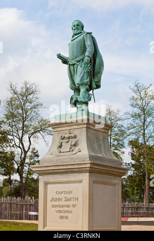 Statue du capitaine John Smith, Historic Jamestown, en Virginie Banque D'Images