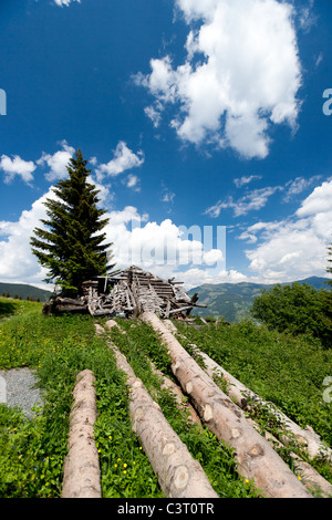 Une cabane dans les Alpes autrichiennes Banque D'Images
