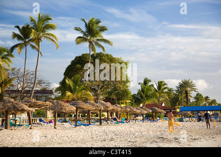 Dickenson Bay Beach à Antigua Banque D'Images