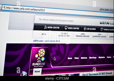 De près de l'Euro 2012 logo comme vu sur son site web. (Usage éditorial uniquement : -Print, télévision, e-book et le comité éditorial du site). Banque D'Images