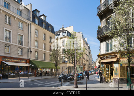 L'angle de la Rue François Miron et de la rue Tiron dans le quartier du Marais, Paris, France Banque D'Images