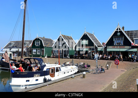 Le village de pêcheurs traditionnel et assez de Marken Banque D'Images