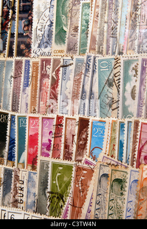 Les timbres colorés et diversifiés de l'Espagne. Banque D'Images