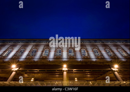 La gare de Manchester Piccadilly, vu de Fairfield Street. Banque D'Images